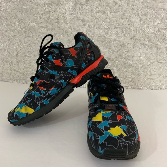 Adidas torsion black multi colored puzzle pieces Adidas torsion black multi colored puzzle pieces